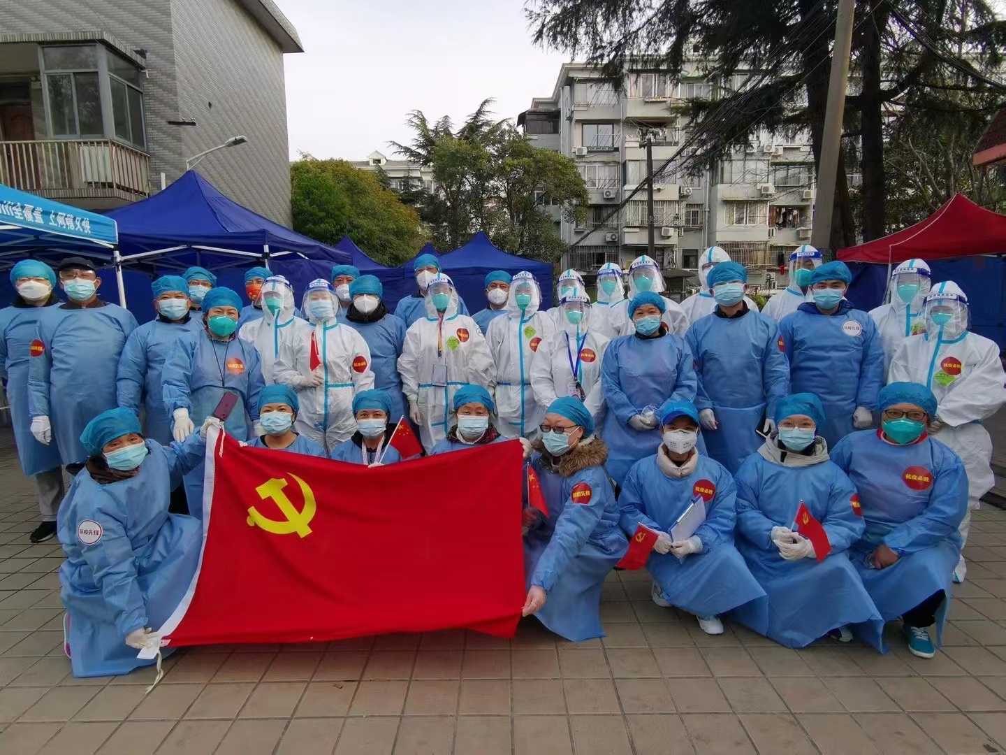 侯雅芳 静安区彭浦镇翔前街道社区自愿者效劳004